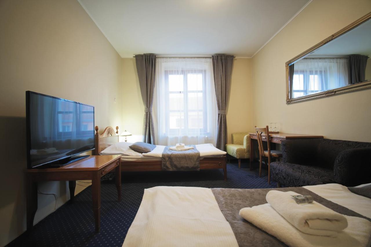 Hotel Napoleon Austerlitz Exterior foto